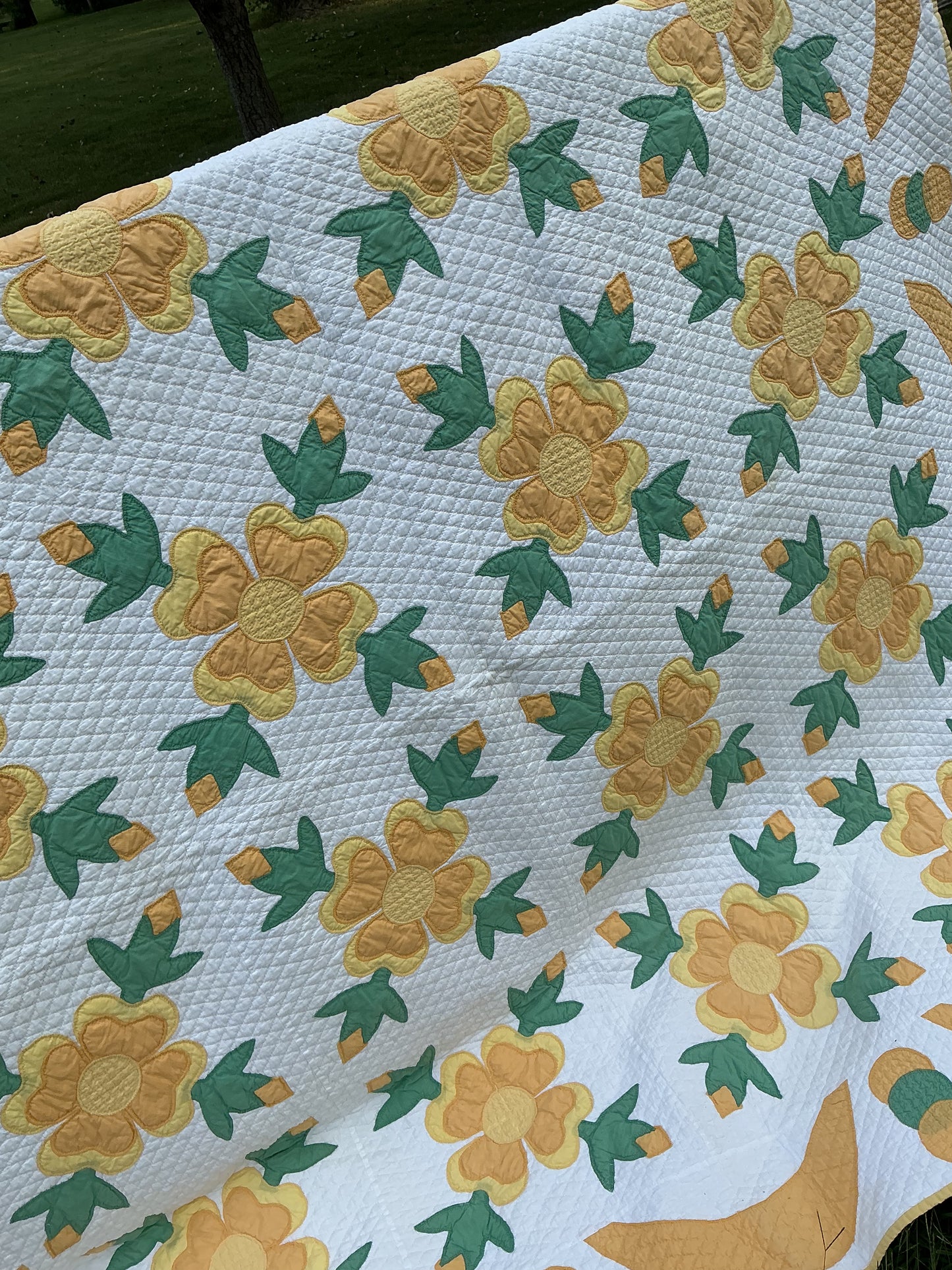 Yellow & Green Floral Appliqué Quilt