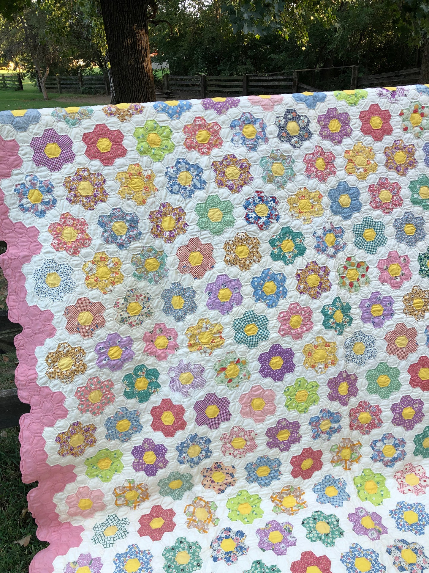 Vintage Grandmother’s Flower Garden Quilt
