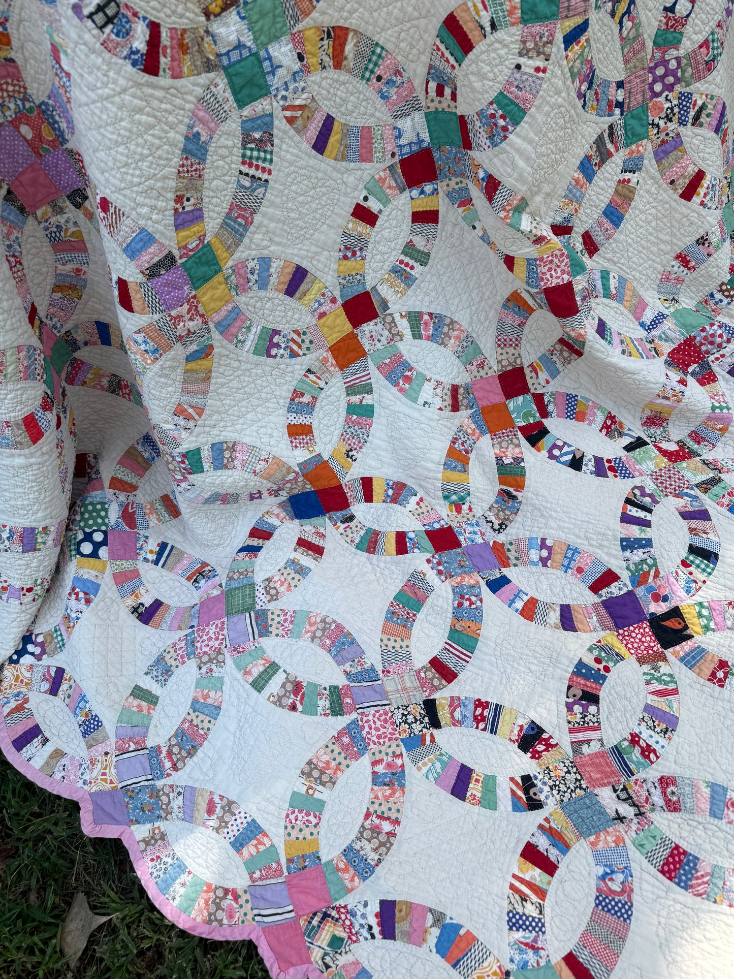 Vintage Double Wedding Ring Quilt