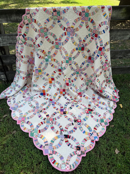 Vintage Double Wedding Ring Quilt