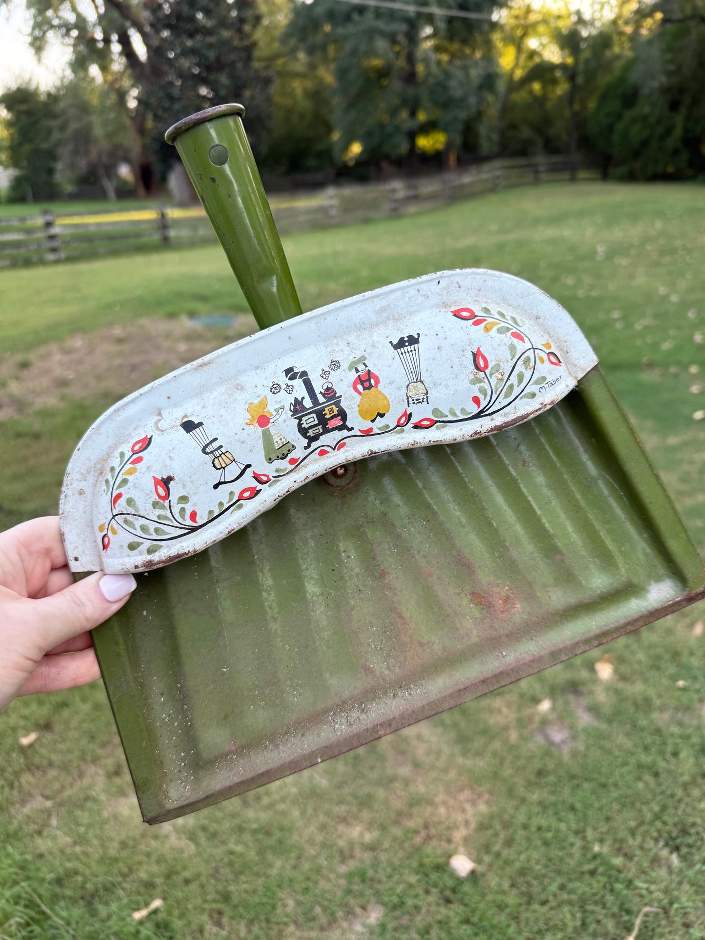 Vintage JV Reed Dustpan