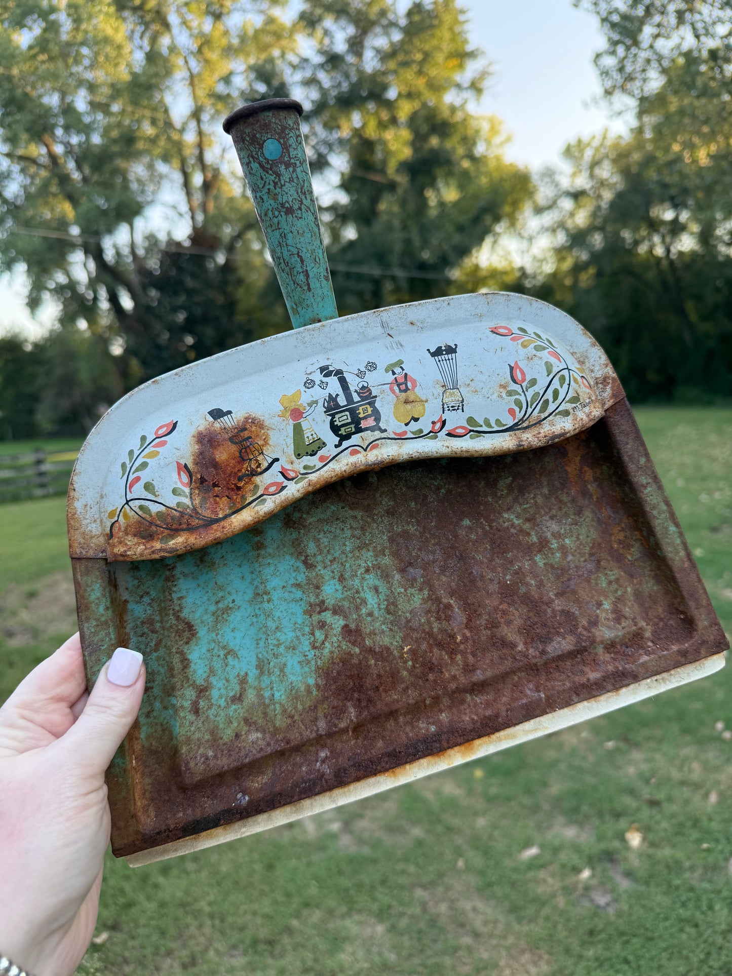 Vintage JV Reed Dustpan